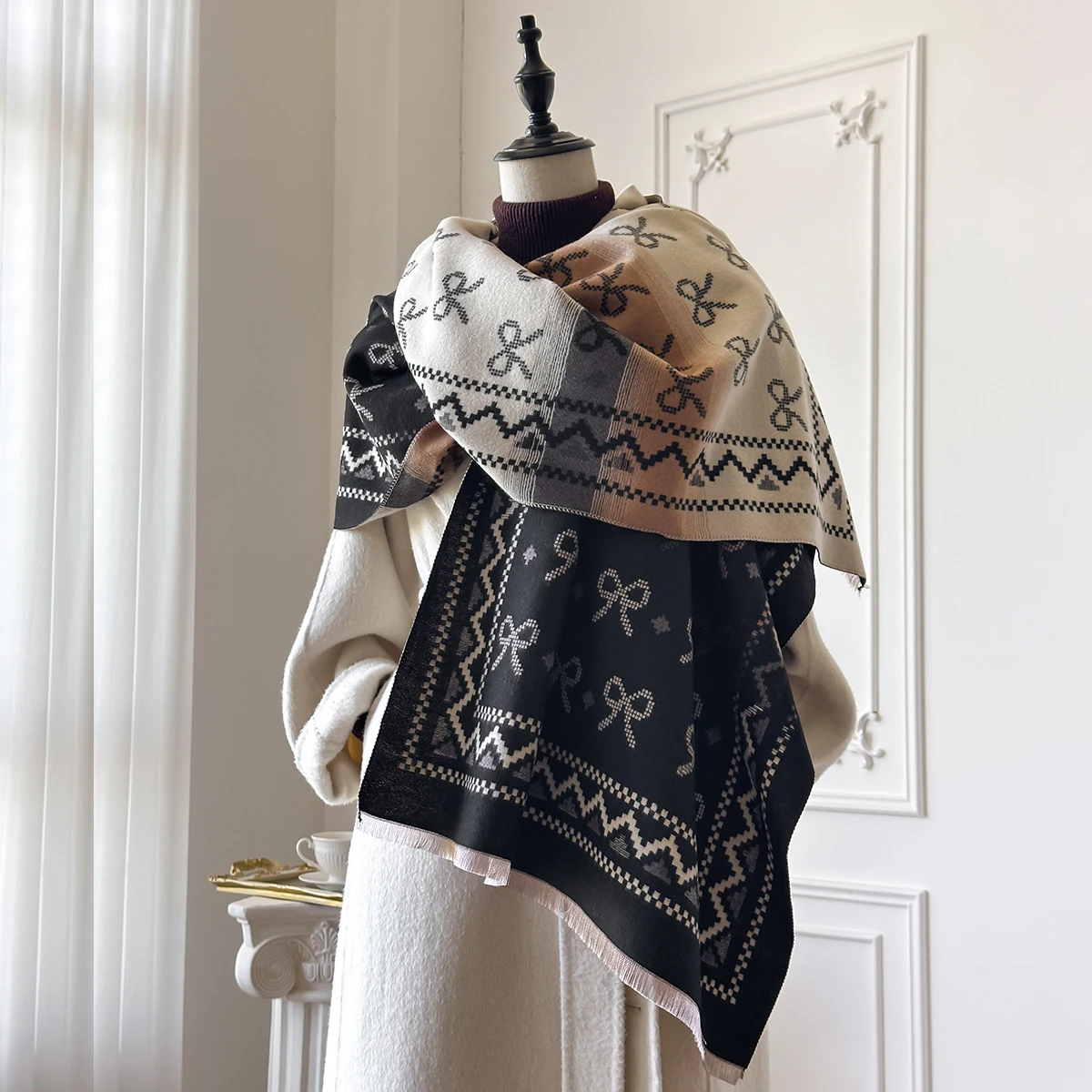 2025 New Brand Elegance Bow Print Scarf Soft Warm Fringe Pashmina Shawl Autumn and Winter Outdoor Coldproof Windproof Blanket