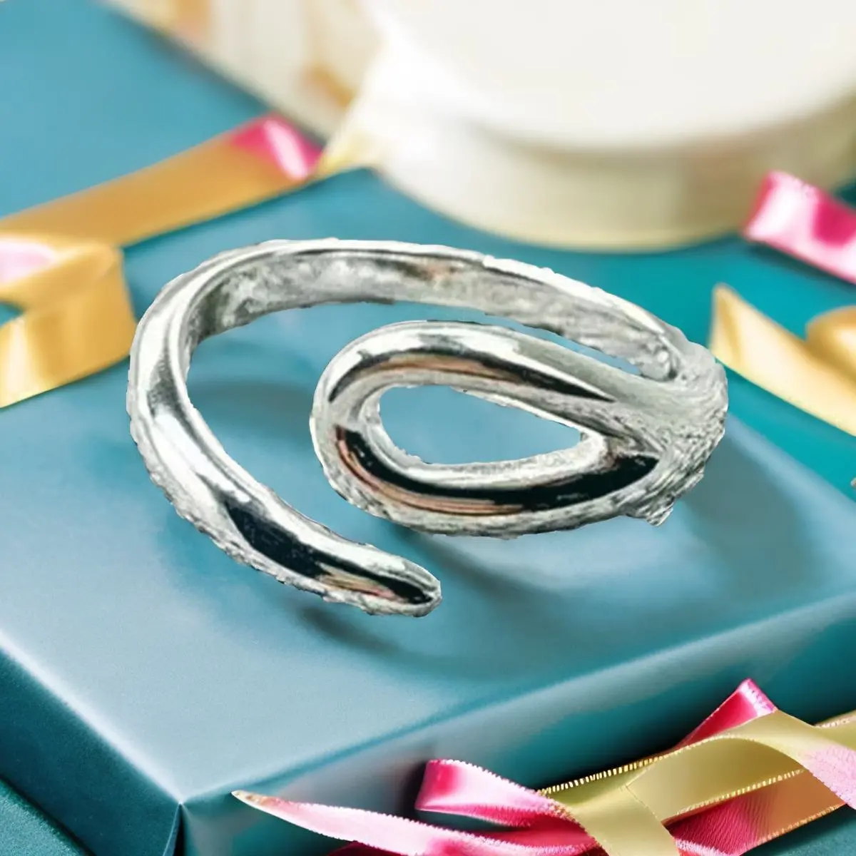 2024 Nuovo Unode50 Squisito Temperamento Moda Galvanica Anello In Argento 925 Semplice Anello Versatile Regalo Di Festa