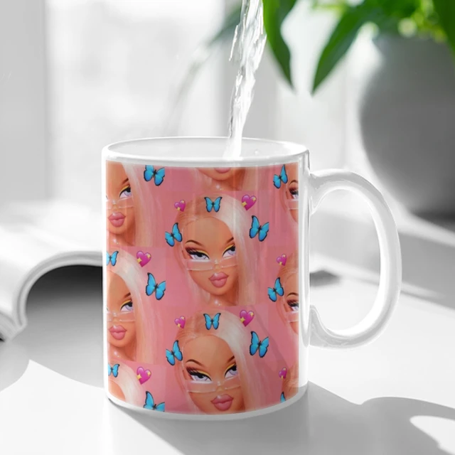 Kid girl pretty sassy look Kids & Teens - Bratz - Mug