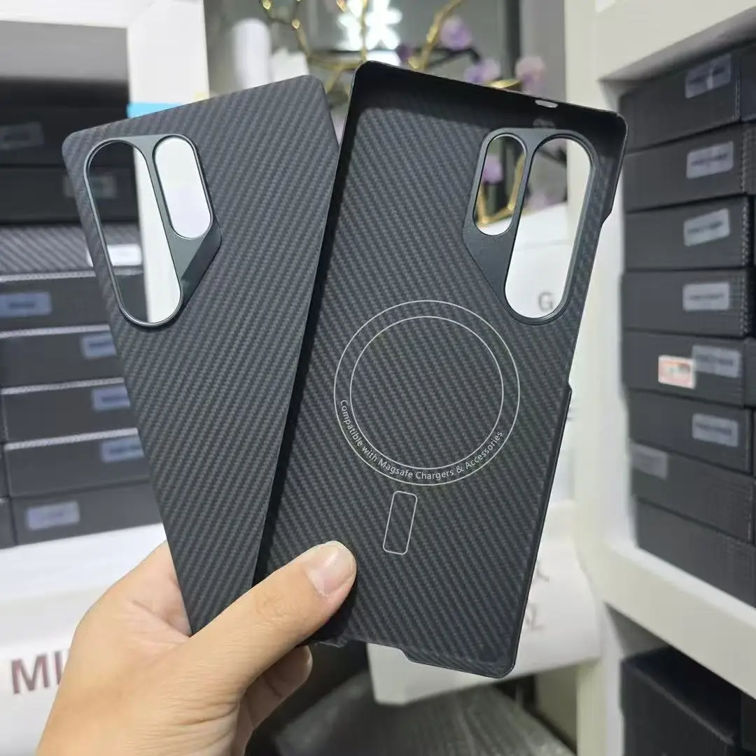 Luxury Magnetic Carbon Aramid Fiber Phone Case
