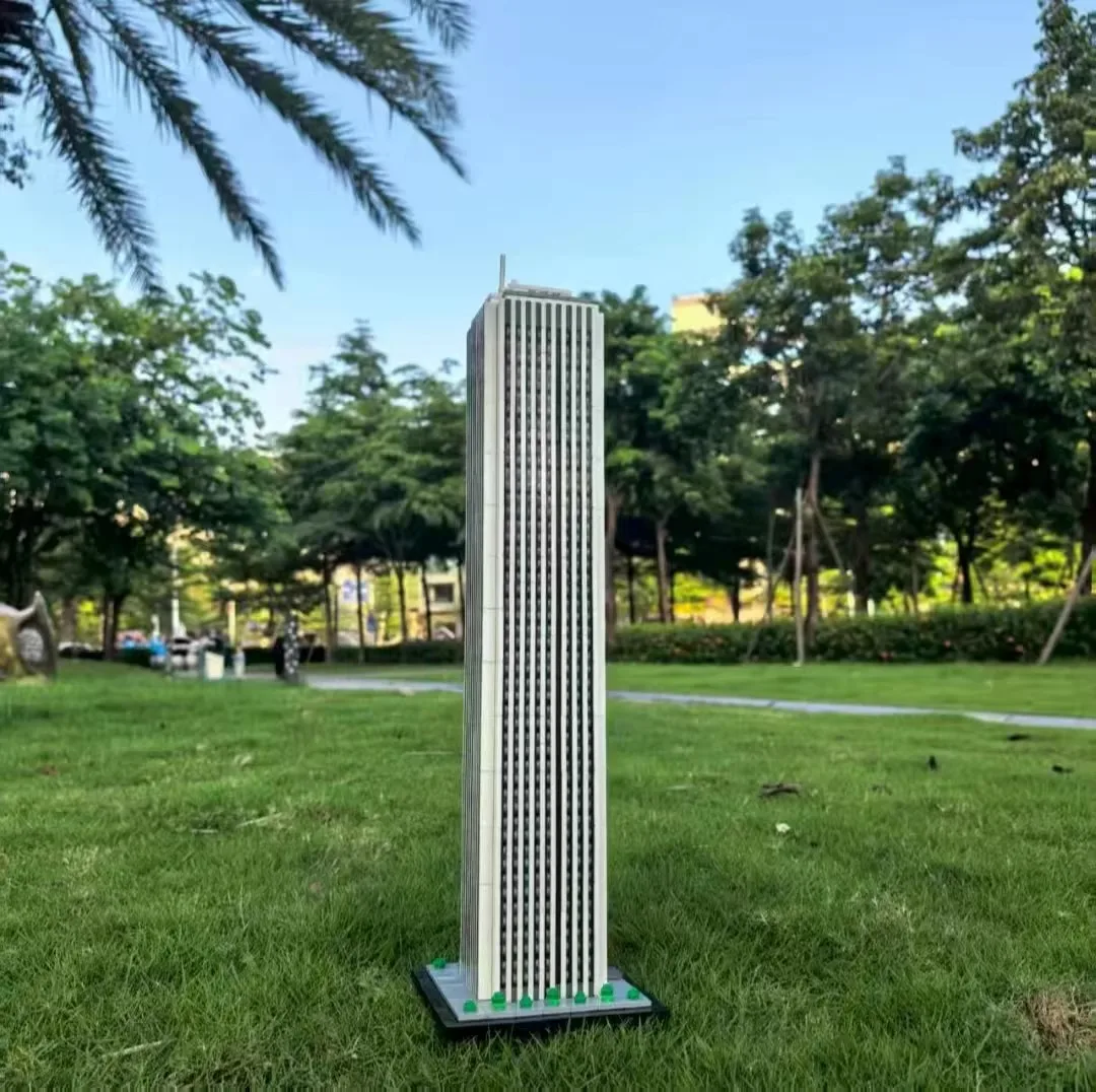 MOC 빌딩 블록: 현대 도시 랜드마크 건축물, 아온 센터, 시카고 1:800 스케일 1926개