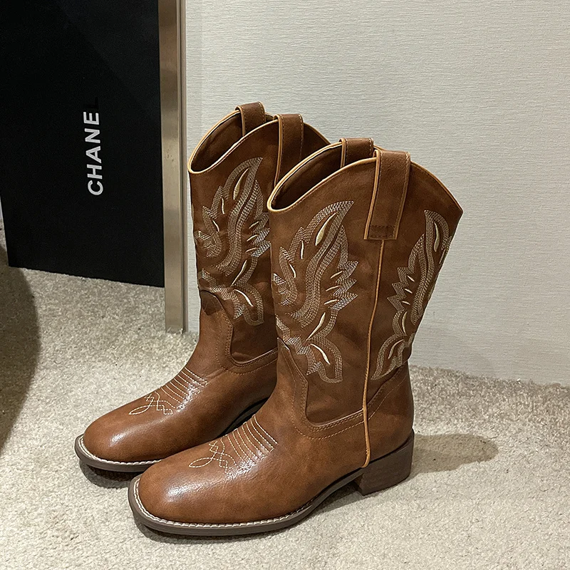 

Retro Western Cowboy Boots Women Designer Embroidered Women's High Boots Slip On Leather Boots For Women Autumn 2023 Riding Boot