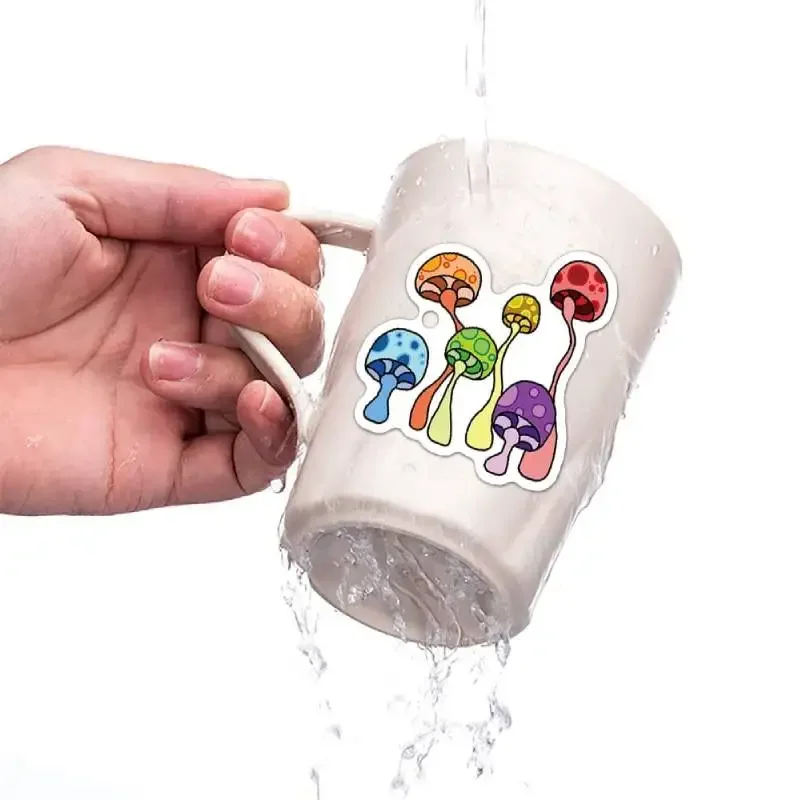 50pcs 귀여운 버섯 스티커 어린이를위한 비닐 방수 개구리 데칼 학생 십대 노트북 물병 스케이트 보드 전화 수하물