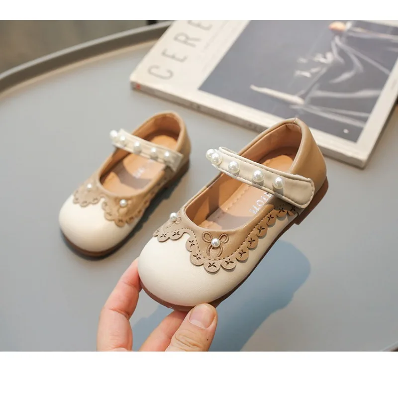 

Кожаные туфли для девочек, размеры 21-30, весна-осень 2024, корейский стиль, для маленьких девочек от 1 до 3 лет, однотонная обувь на мягкой подошве, детская обувь принцессы