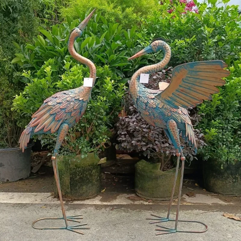 Metal Figurines Luxury Outdoor Miniatures Modern Ornaments Creative Sculptures Original and Funny Gifts Balcony Decoration 1