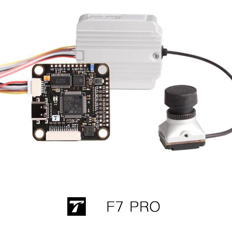 Contrôleur de Vol F7 PRO Compatible DJI installé sur un drone FPV, prêt pour le vol