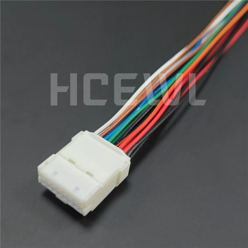 High quality original car accessories 7283-7596 16P car connector wire harness plug