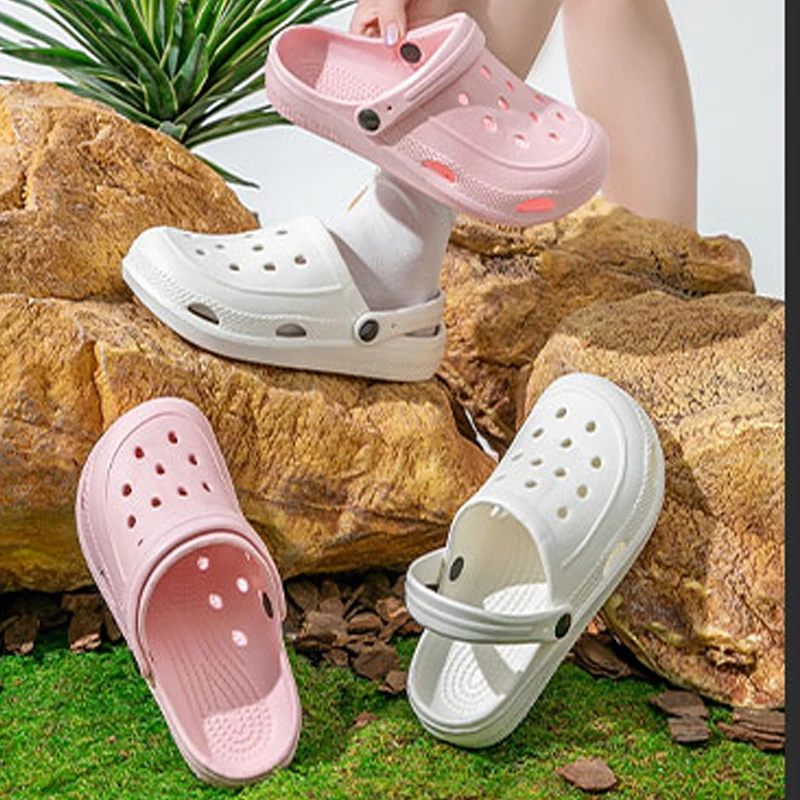 Clogs Women Sandals Summer Casual EVA Lightweight Outdoor Women's Shoes Anti Slip Thick Sole Beach Slides Casual Garden Shoes 3