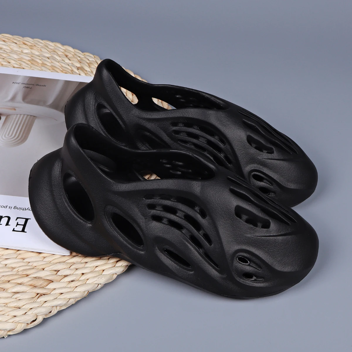 Women Clogs Summer Female Sandals Thick Bottom Home Slides Soft EVA Platform Garden Shoes Beach Sandals Home Slippers 5