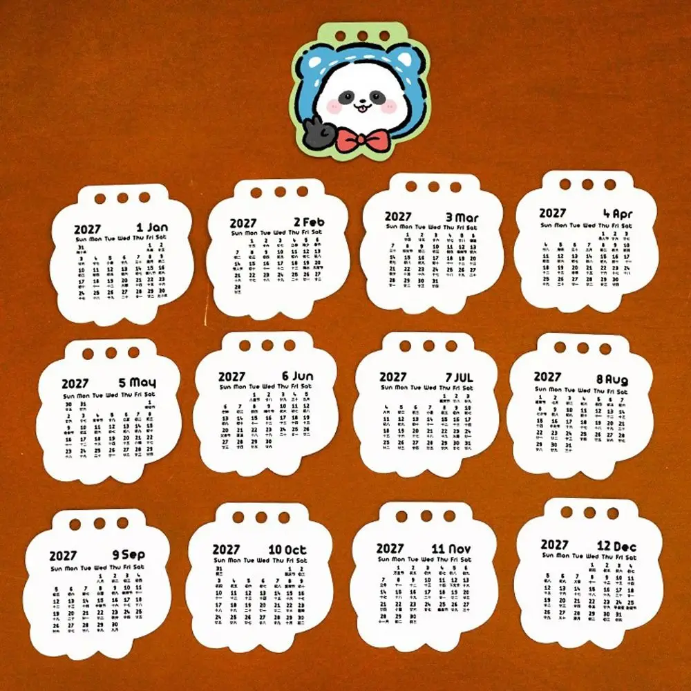 Carino Mini Calendario da Scrivania 2027 con Doppia Spirale, Pianificatore Mensile con Marcatori, Calendario da Tavolo a Spirale con Cartoni Animati per Casa e Ufficio - immagine 3
