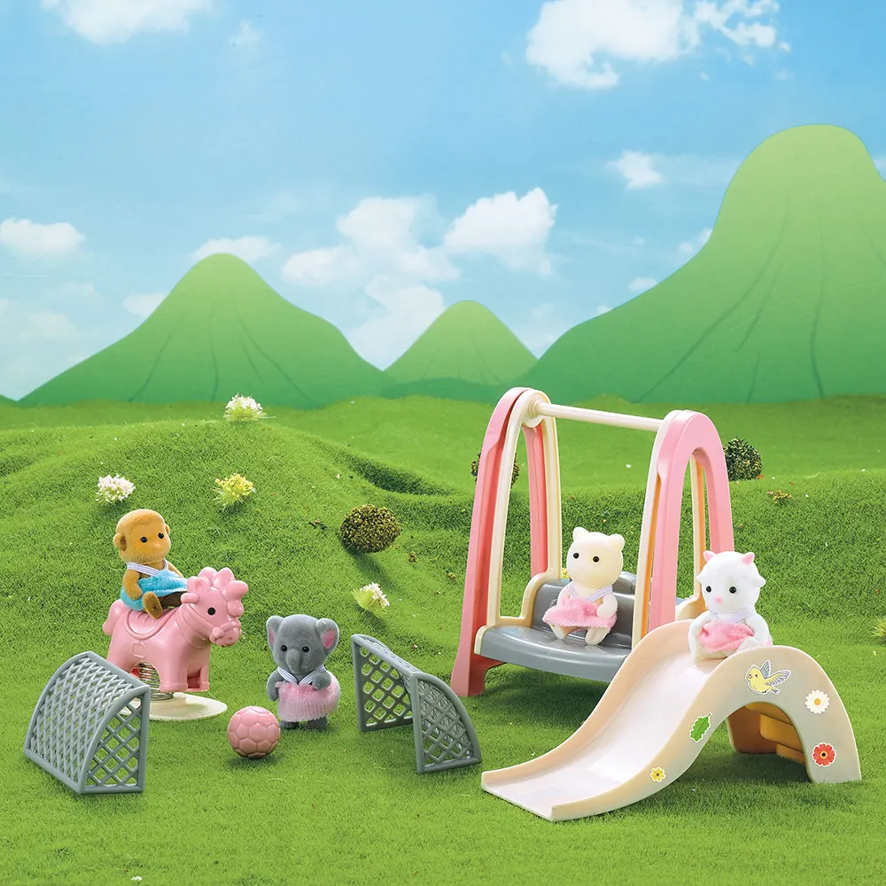 2022 New Forest Animal Family Amusement Park Koala 1:12 Simulation Football Basketball Set Micro Dollhouse Kids Christmas Gift 2