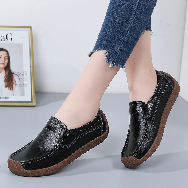 Spring Autumn Light Women's Flat Shoes 2022 New Comfort Plus Size White Women's Vulcanize Shoes Hollow Casual Women Loafers 4