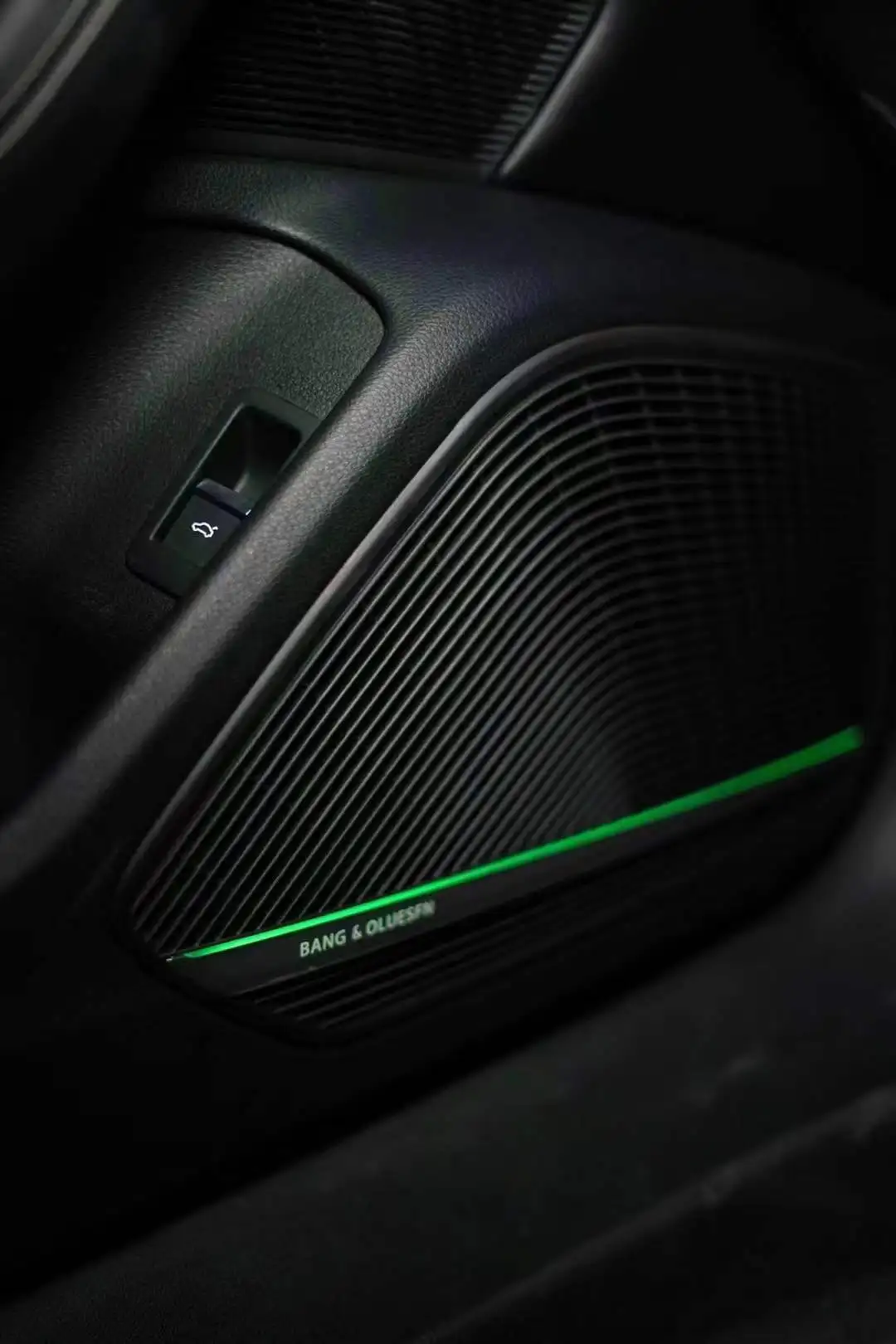 Ambient light for Audi A4 B9 A5 B9 S4 S5 B9 Ambient Light B&O Speaker Cover