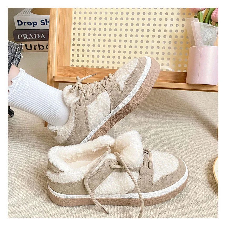 Women Plush Warm Keeping Canvas Shoes Winter Retro Corduroy Thickened Plush Thick Soled Cotton Shoes Women Board Shoes 24-94