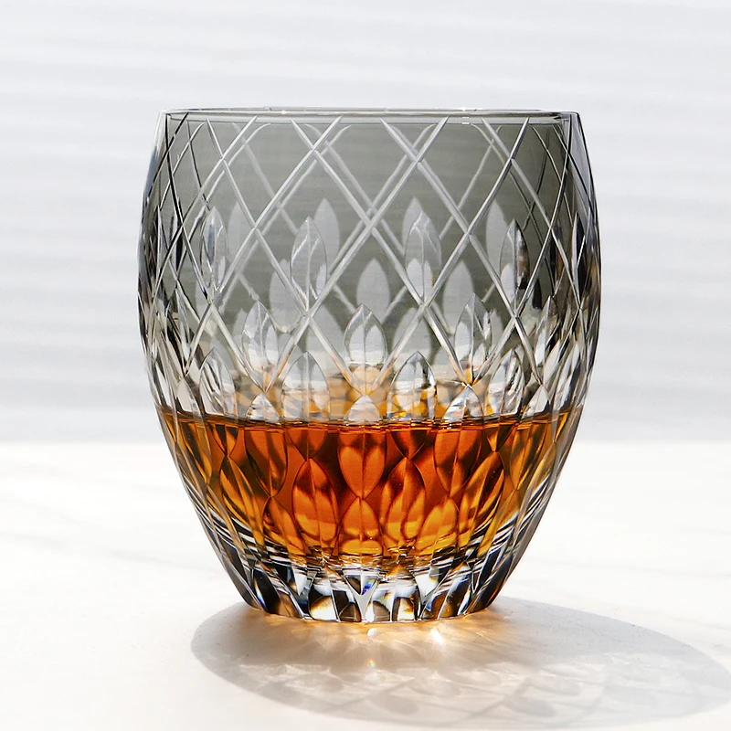 

KAGAMI Edo Kiriko Japanese Whiskey Brandy Glass Hand Cut Raindrop Crystal Wine Glass High-end Whisky Snifter Beer Cup Wineglass