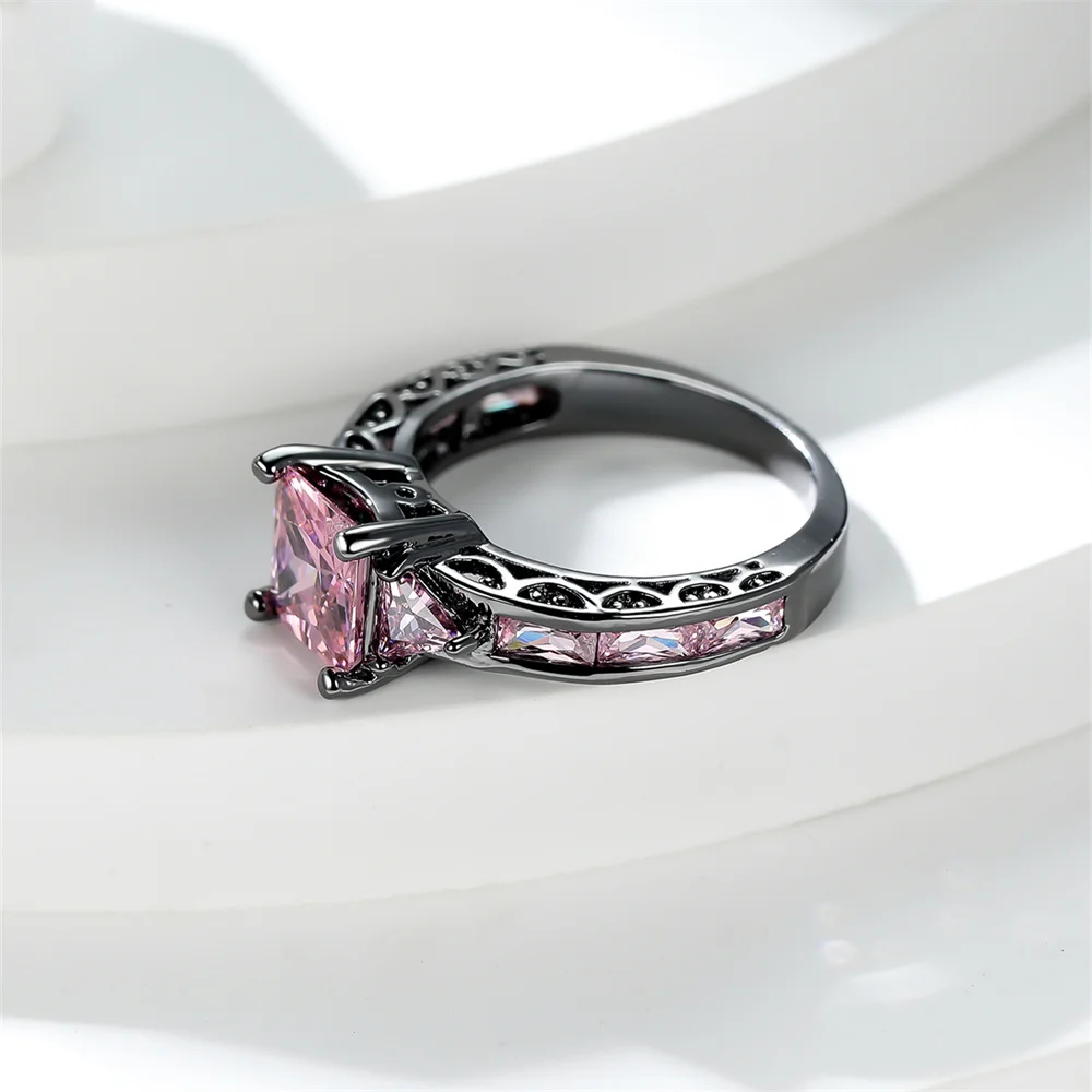 Elegant Pink Crystal Square Stone Rings For Women Vintage Black Metal Wedding Band Engagement Promise Jewelry Mother's Day Gifts