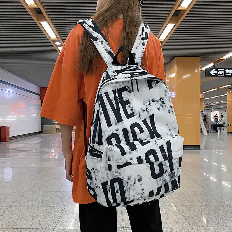 

Retro camouflage unisex backpack Trend Harajuku Laptop Backpacks junior high school student backpack Male fashion Travel Bagpack