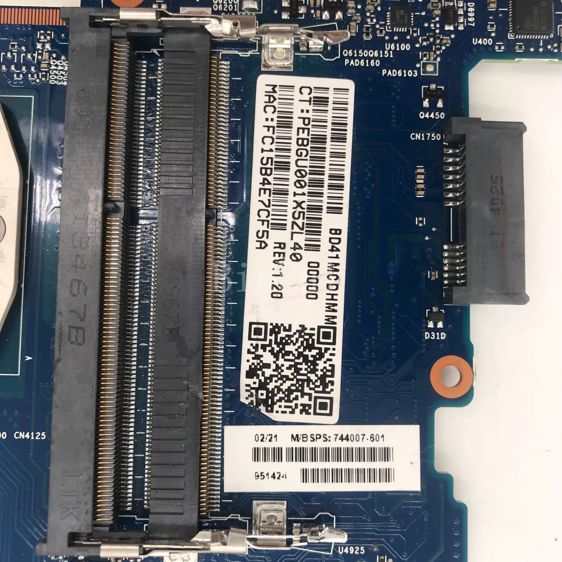 Рисунок 3 - Материнская плата 744007-001 744007-501