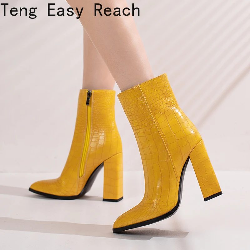 

2022 New Winter Women Ankle Boots Fashion Pointed Toe Zip Square High Heels PU Leather Female yellow Black white Party Shoes