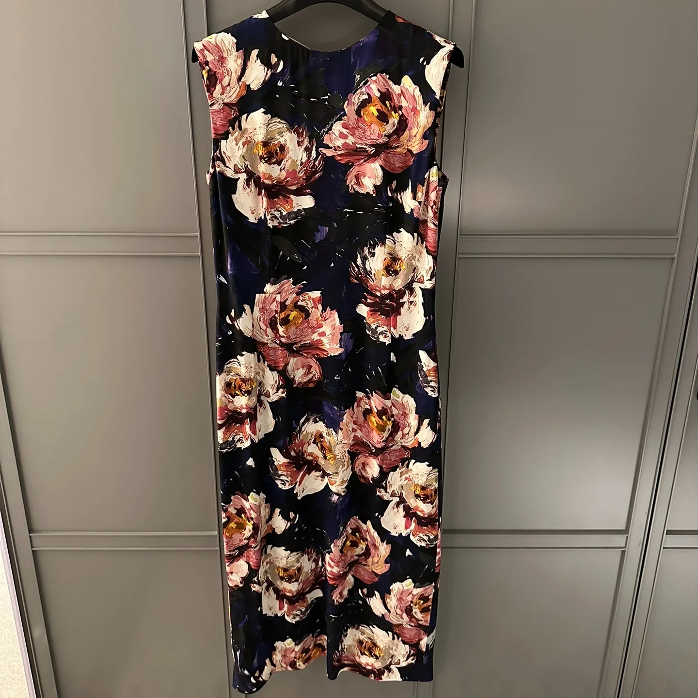 

Black Painting Flower Print Leopard Lining Sleeveless Slim Fit High Quality Midi Dress for Women