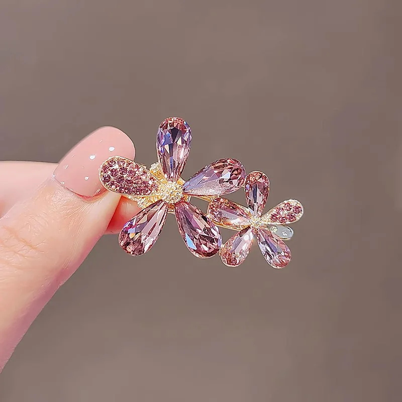 

Sweet and Fresh Purple Flower Hair Clip for Women，Crystal Alloy Duckbill Clip，Artificial Crystal Side Clip