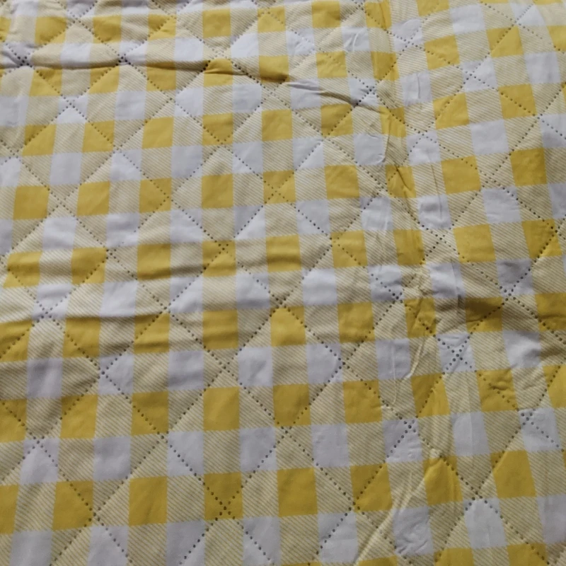 Description Picture 3 of itemThickened Picnic Mat,Waterproof Beach Mat,Camping Tent Grassland Mat,Outdoor Beach Blanket Pad,Beach Camping Accsesorios