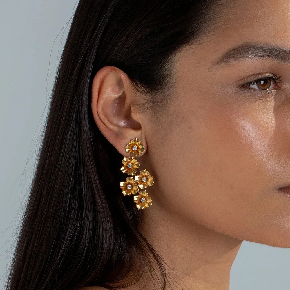 Elegant 18K Gold Plated Small Flower Zircon Dangle Earrings Delicate Rust Proof Geometric Statement Ear Stud Party Jewelry Gifts