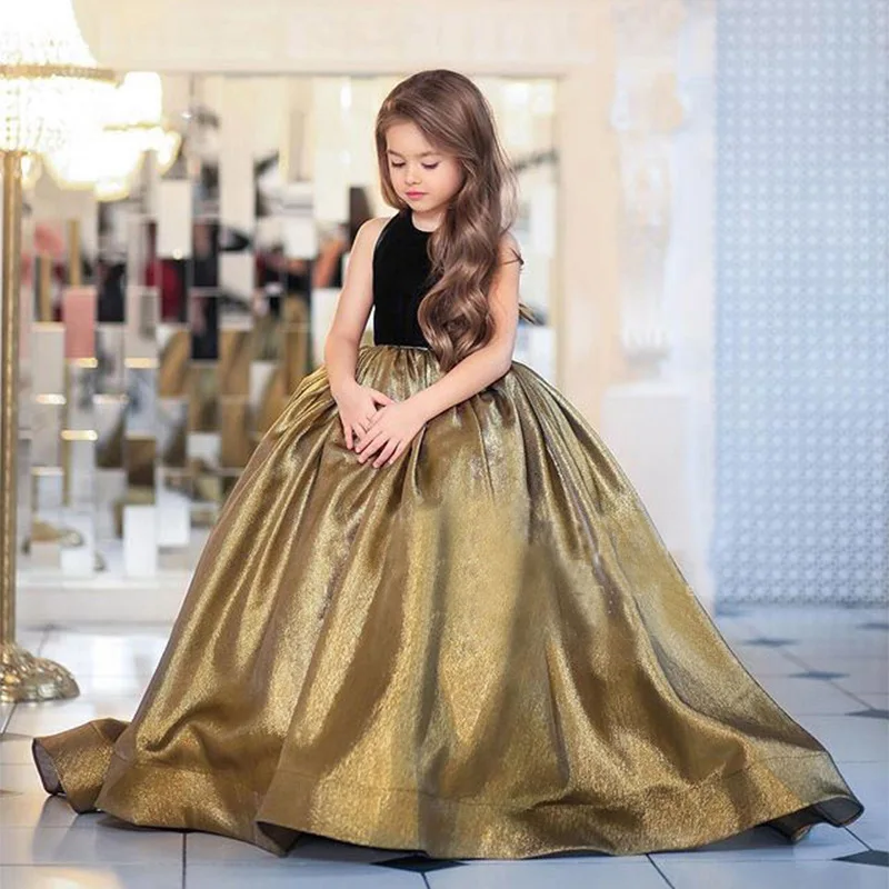 Golden Gowns | ZsaZsa Bellagio - Like No Other | Gowns, Golden gown,  Fantasy dress