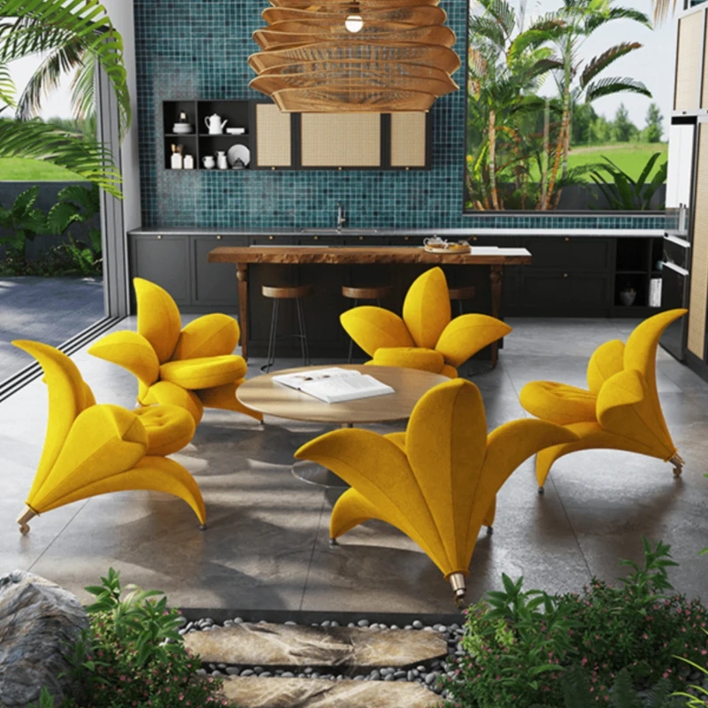 

Leisure minimalist chair model room, internet famous lily flower sofa chair, rose living room flower creative petal chair