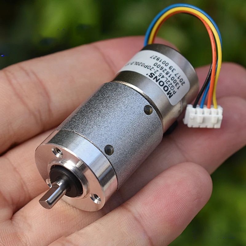 כל-מתכת הילוך הילוך הפחתת שני שלב ארבע-חוט דיוק 22 מ "מ 1:45 מנוע stepper. 2 מנוע דה פאסו