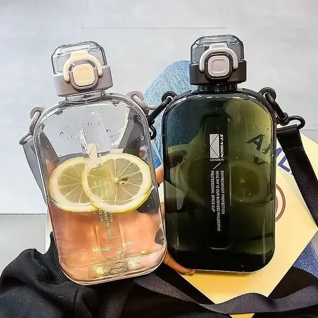 Flat Transparent Portable Water Bottle 3