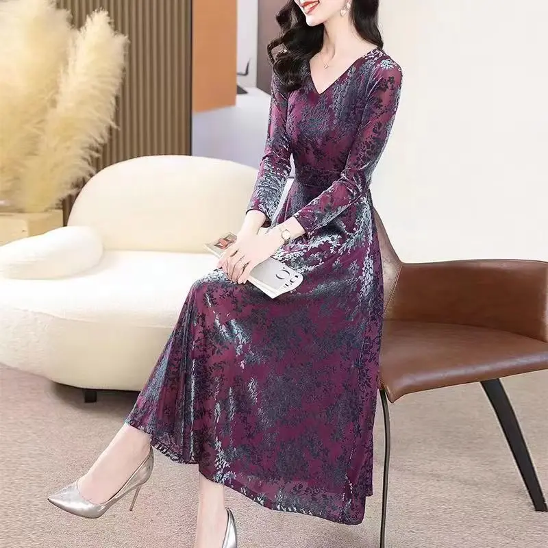 Purple Dress Women's Autumn New Elegant and Elegant Style, High Grade Medium Length Dress Slim Fit