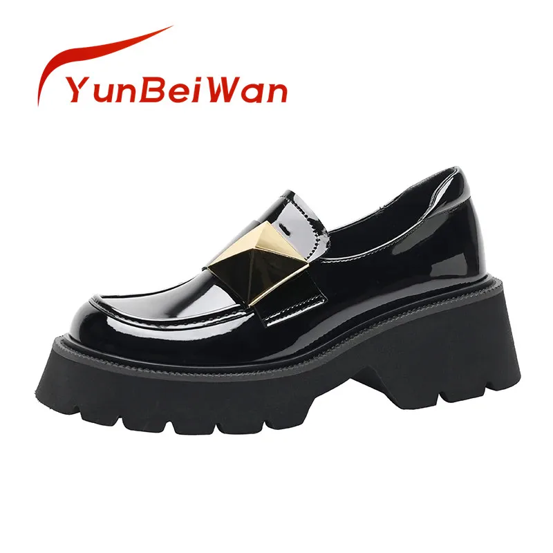 

Black Leather Small Leather Shoes Female British Style 2023 Spring New Sponge Cake Thick Soled Loafers Retro Single Shoes