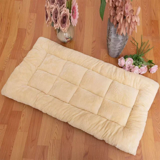 New 2025 Hot Sale 120*60cm Extra Large Sofa-style Dog Bed Home Plush Super Soft Polyester Pet Mat Thickened For Large Dogs 3