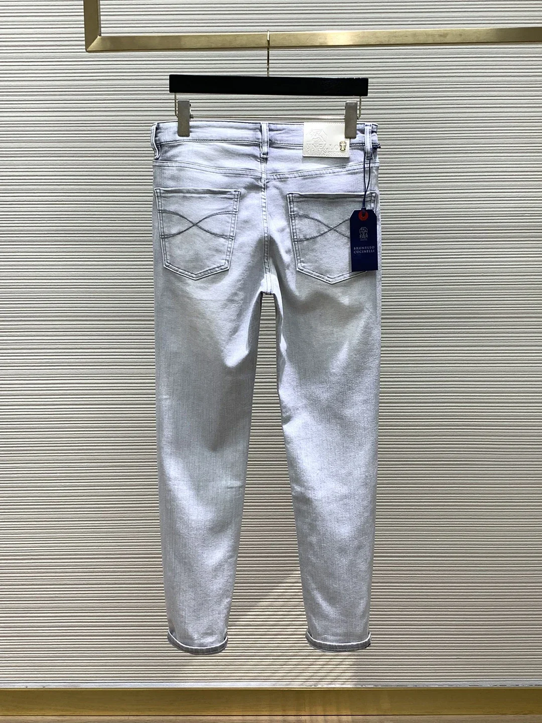 

Jeans men 2024 Washed casual new elastic fashion Straight long Slim Fit Feet pants Customized leather label Italian lion