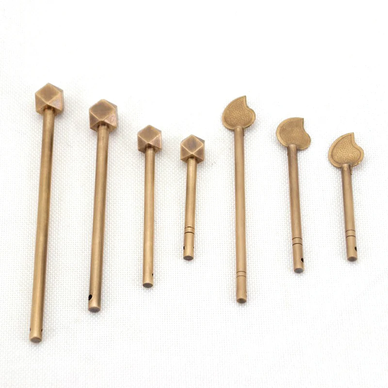 Antique Furniture Fittings Brass Lock Bolt Locking Closure Pin Cabinet Door Box Latch Locking Pin for Furniture