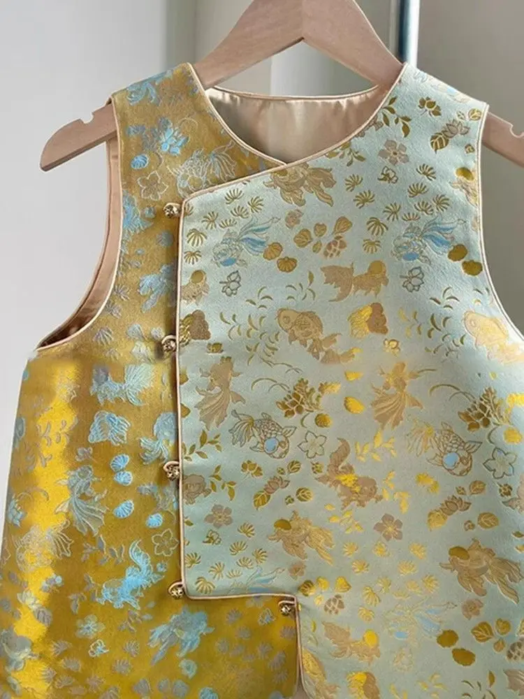 Sleeveless Women Vest Chinese Style Loose Waistcoat Heavy Embroidery Vintage Spring and Autumn Tank