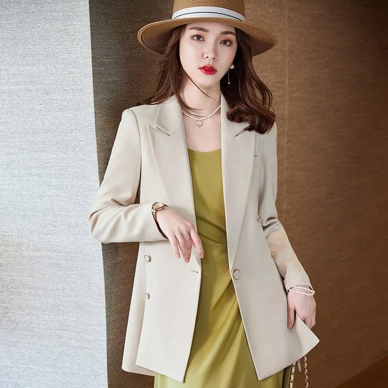 Рисунок 5 - Женский весенне-осенний Черный Блейзер