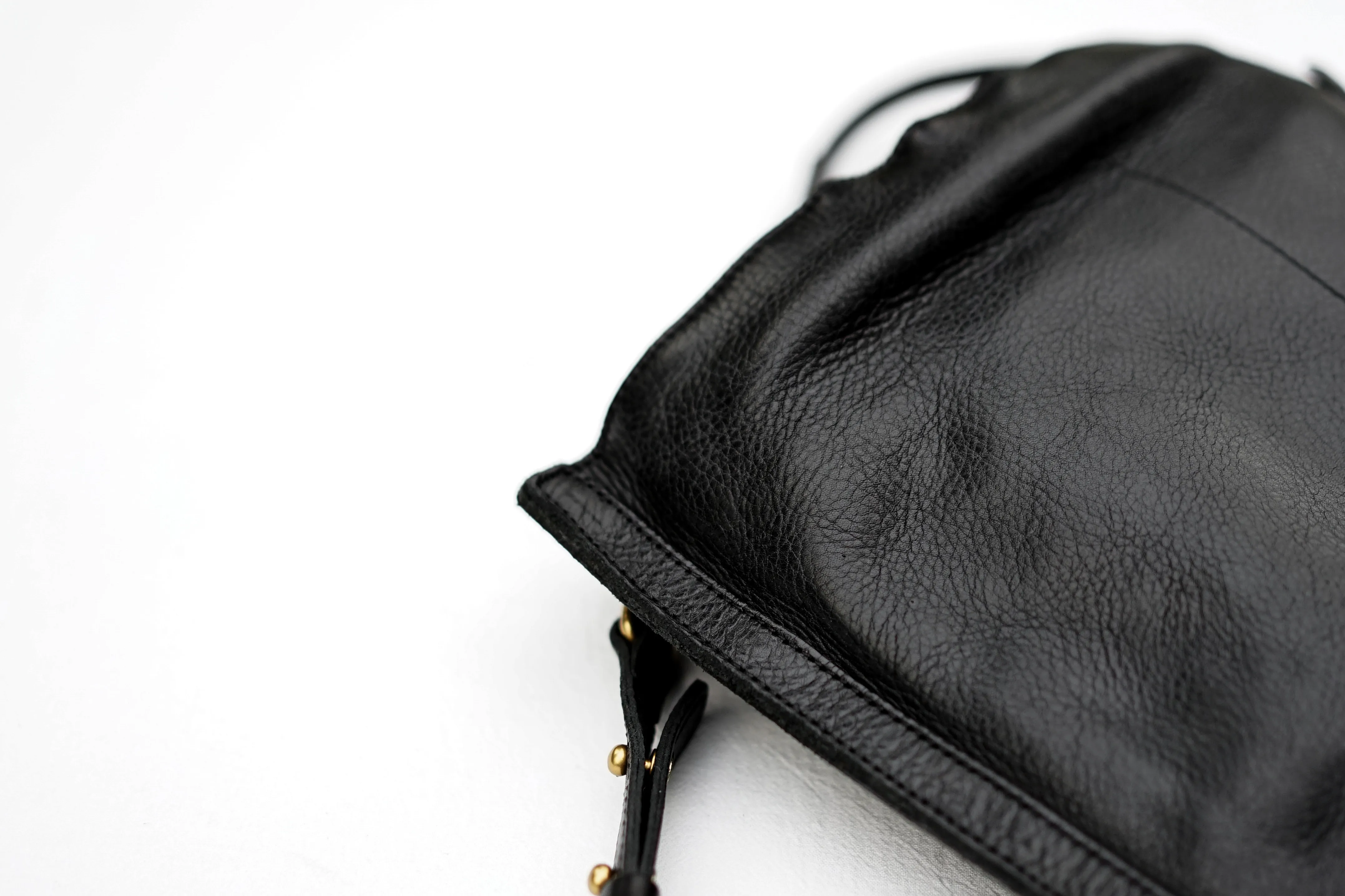 Vintage-Organizer Designer handgefertigte Damenrucksäcke aus echtem Leder Outdoor-Reisen Luxus-Damenrucksack aus echtem Rindsleder – Detail 30