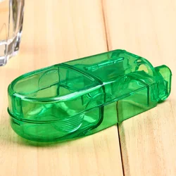 Compact Pill Cutter and Portable Medicine Holder (Green)