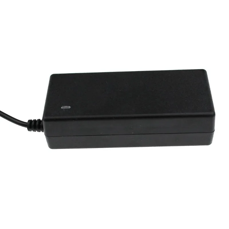 19V 3.16A 5.5x3.0mm AC Power Supply Adapter Laptop Charger For Power Adapter Samsung NP300V5A RV411 R428 RV415 RV420 RV515 R540 R510 R522 R530 Laptop