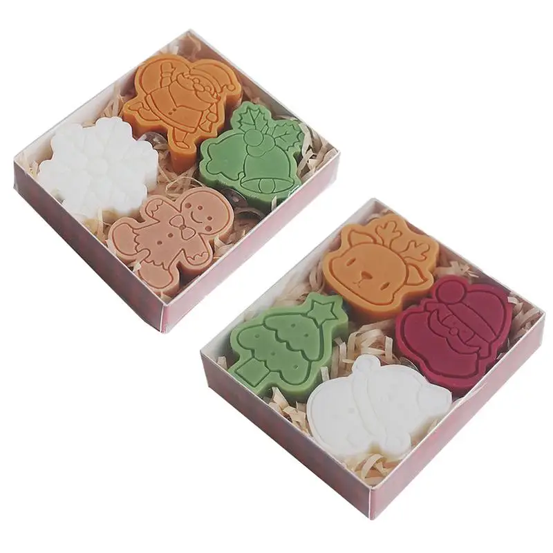 

Christmas Gift Box Aromatherapy Candle Santa Claus Snowman Gingerbread Man decoration 4pcs Christmas Scented Candle Gift Set