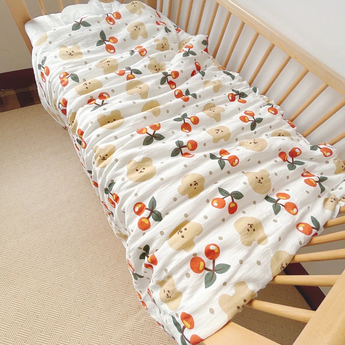Yuan Frost baby bear quilt six layers of crepe seersucker thick spring and autumn and winter quilts air conditioned by four seas