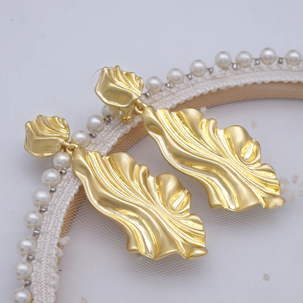 Dubai Gold Color Earrings Long Drop Copper Earrings For Women Hollow out Round Earring Daily Wear Gift Party Gift