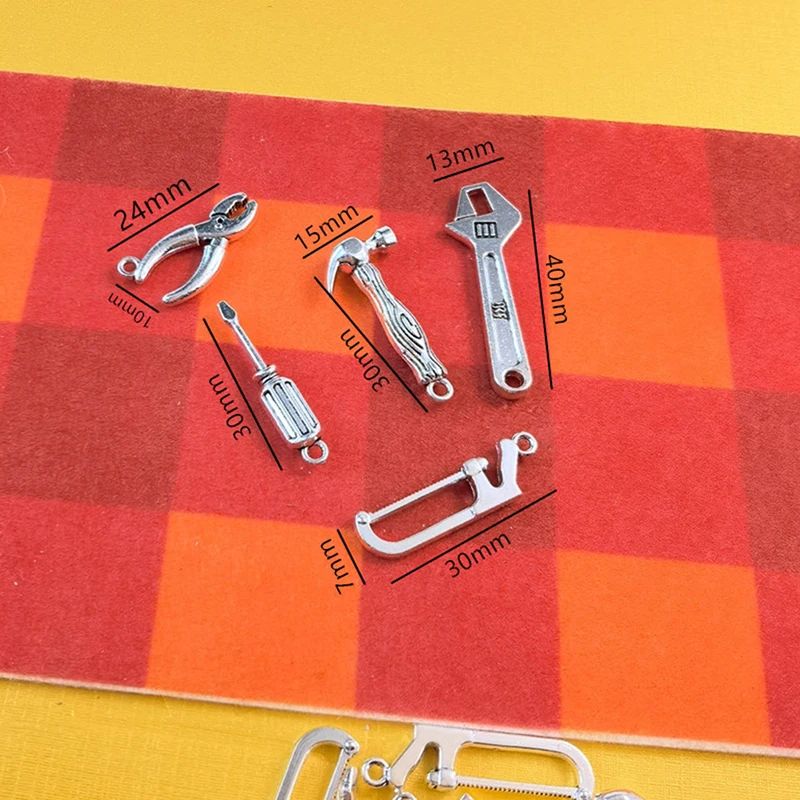 

5Pcs/set Dollhouse Miniature Mini Repair Tools Furniture Accessories for Doll House Decoration Kids Pretend Play Toys