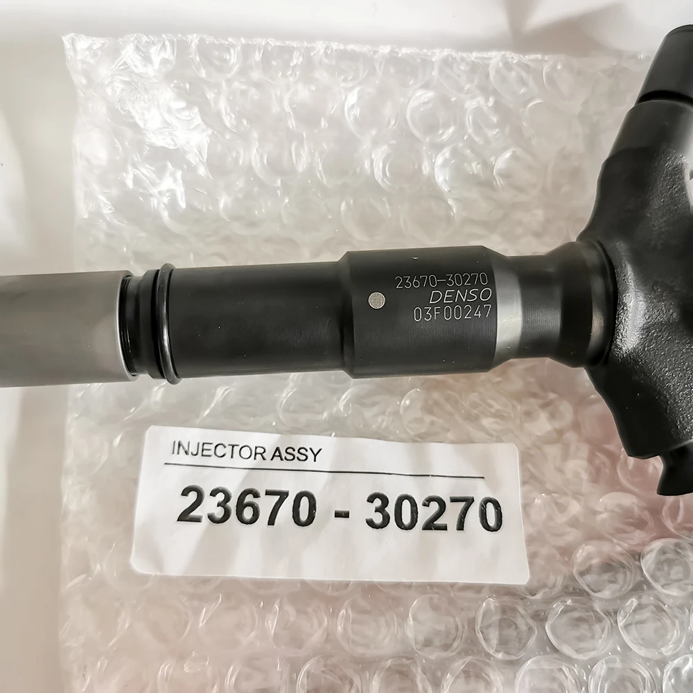 23670-30270 23670-39475 New Diesel Fuel Injector Nozzle with