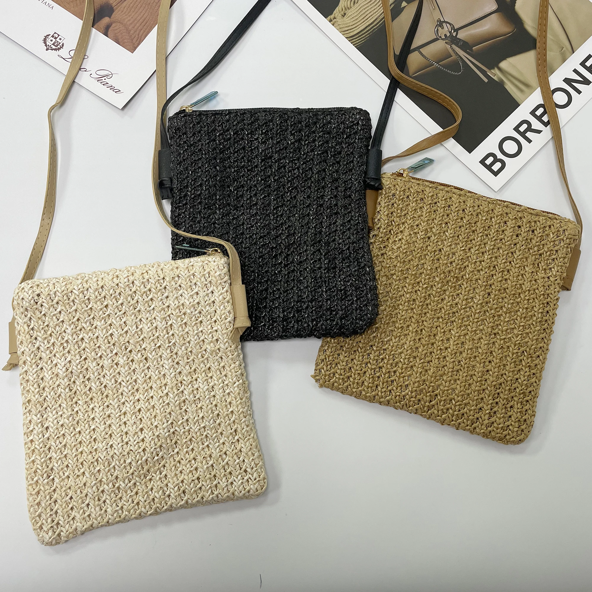 

Summer Fashion Mini Mobile Phone Crossbody Bag Monochrome Straw Woven Women's Bag Summer Fashion Night Bag