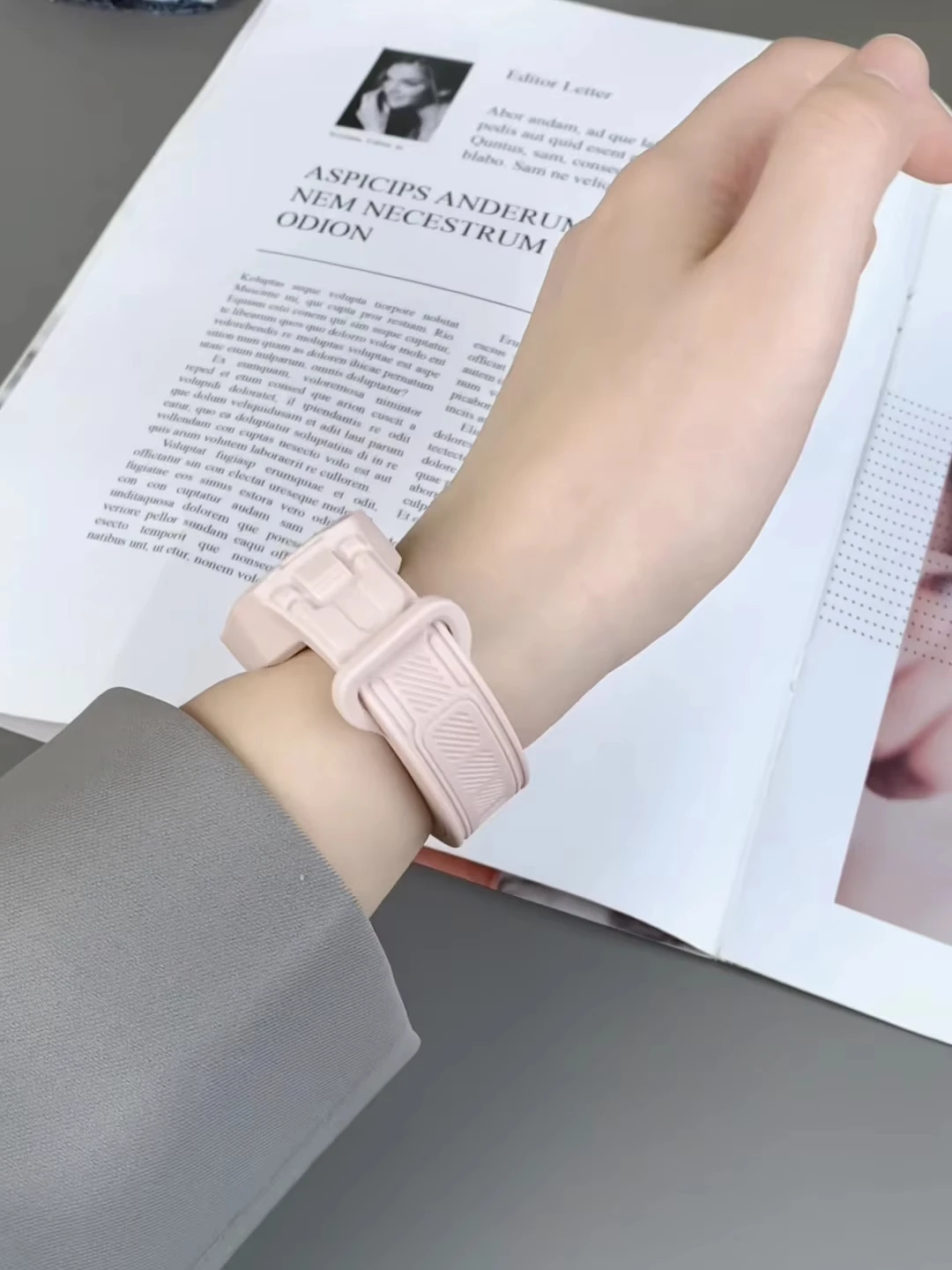 Enhanced Sport Bracelet Wristband with Silicone Strap and Case