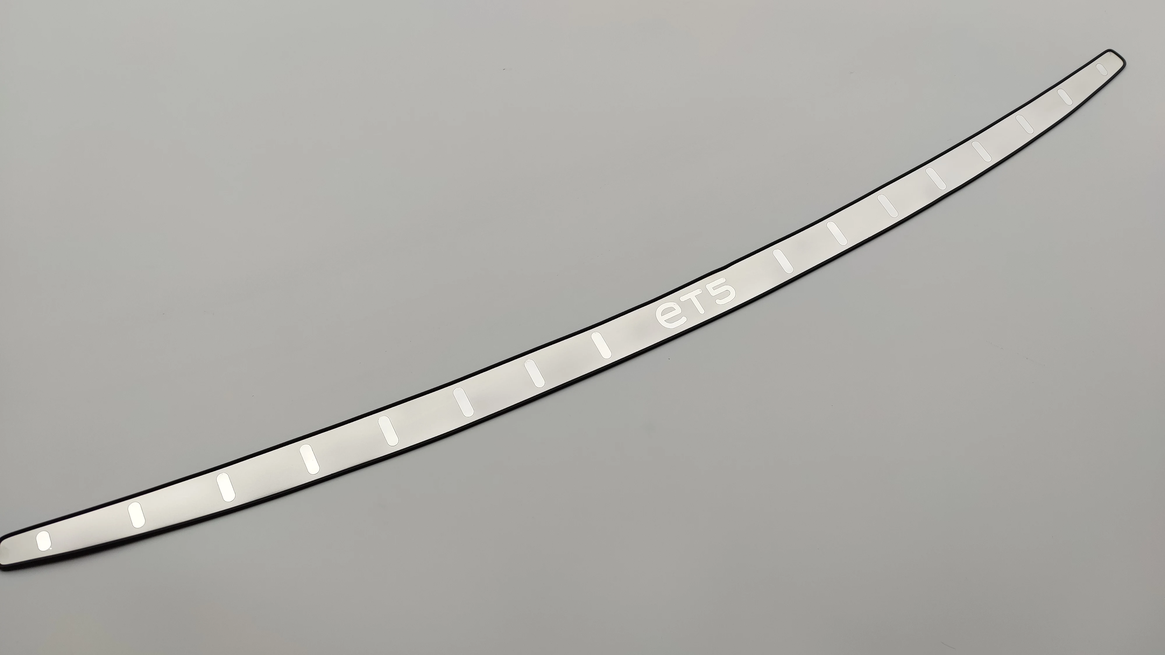 

For NIO ET5 Car Accessories Trunk Trim Rear Bumper Protector Stainless Steel Door Sill Scuff Plate Sticker 2022 2023