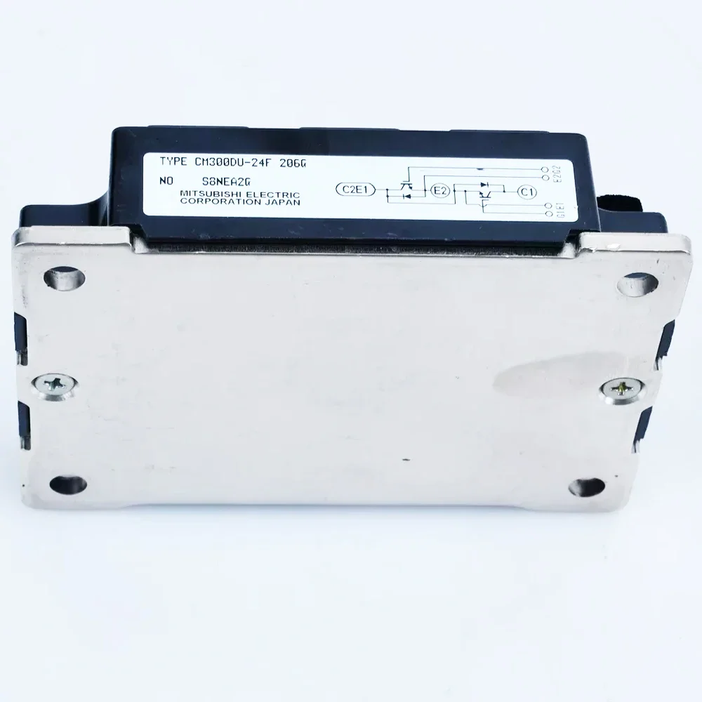 1PCS CM300DU-24F 패키지:모듈